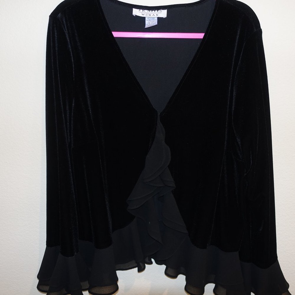 JR NITES WOMAN VELOUR TOP 18W